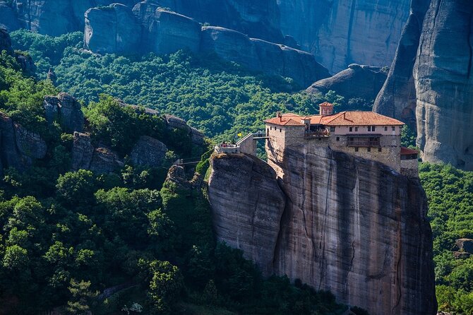Meteora Monasteries & Caves Unesco Wonder in Greece Day Trip - Meteora’s UNESCO Rocks: What You’re Actually Seeing
