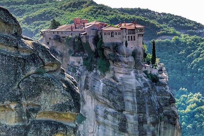 Meteora Monasteries & Caves Unesco Wonder in Greece Day Trip - Thermopylae After Meteora: Hot Gates and Leonidas