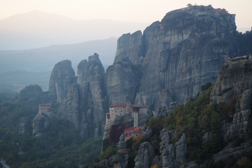 Meteora Monasteries Tour from Athens - Meteora Monasteries on High Pillars: What Up to 3 Stops Really Covers