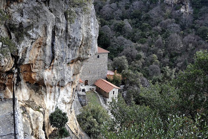 Mountain Villages of Peloponnese, Monasteries and Lousios River Private Day Trip - The Ride Back: Corinth Canal Moments and How to Plan Your Timing