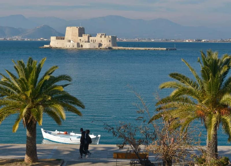 Mycenae Nafplion: one day Spanish guided tour - From Athens to the Peloponnese: what this tour does well