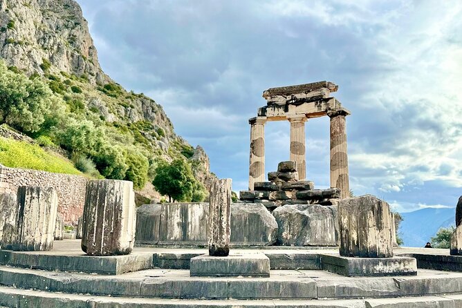 Mystical Delphi & Hosios Loukas Byzantine Wonder Luxury Day Tour - Key points worth knowing