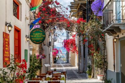 Nafplio day tour from Athens - Corinth Canal: free entry and quick photo time