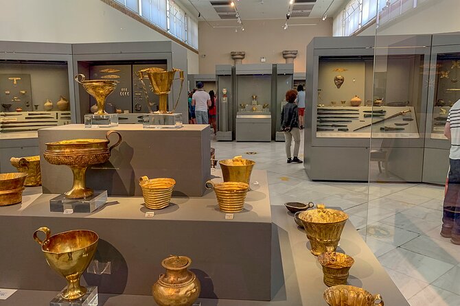 National Archaeological Museum Private Tour with Licensed Expert Guide - The one drawback to keep in mind