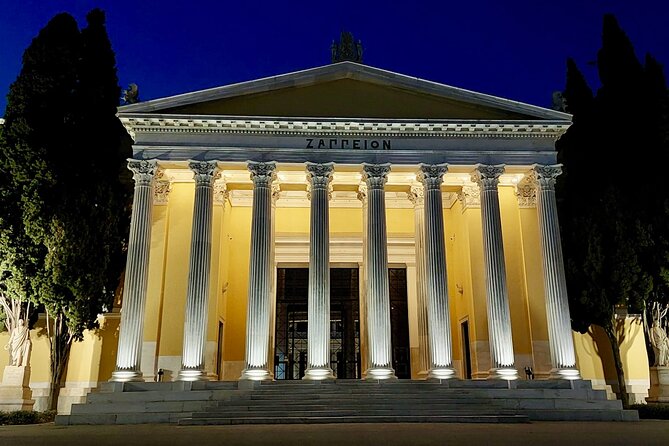 Night Tour of the City of Athens with Guide in Spanish - Why a night walk is the smart way to see Athens