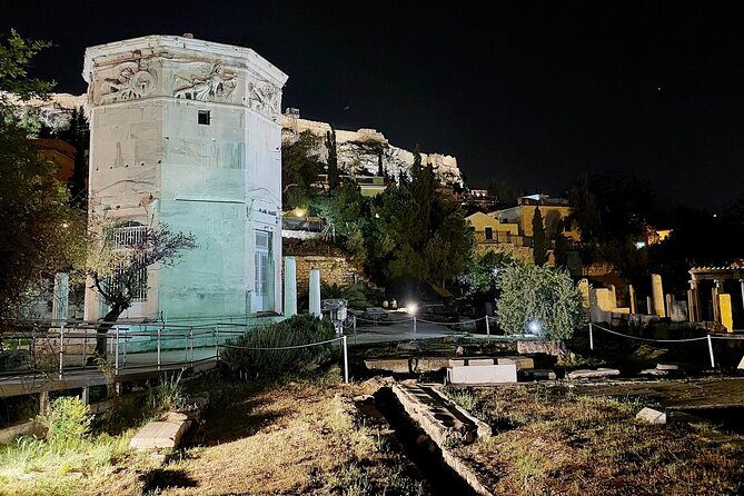 Night Tour of the City of Athens with Guide in Spanish - Leof. Vasilisis Amalias 50 and the Temple of Zeus Olympius