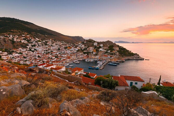 One Day Cruise From Athens to 3 Saronic Gulf Islands - Onboard Life: Deck Time, Lunch Buffet, and The Folk Show