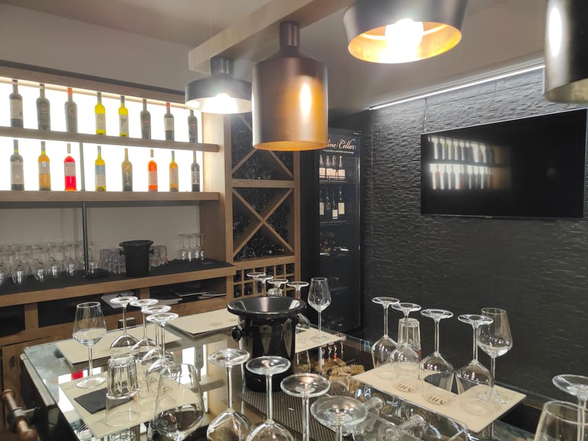 Orange & Natural Wines Of Greece with Cheese & Olive Oils - Pairings with herbs, spices, and condiments