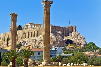 Panorama of Athens in 6 hours - The vehicle and driver setup: smooth logistics, limited “on-site guide” time