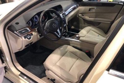 Piraeus port to Athens Airport - In-Car Comfort: Climate Control, Wi‑Fi, and Child Seats Ready