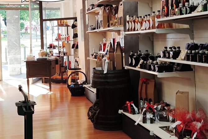 Polykala Distillery: 128 years of history & liqueur tasting. - Stop 2 at the showroom: how liqueurs are made (and why it’s worth the time)