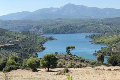 Private 4x4 Wine Tour from Athens to Marathon Lake and a Winery - What Marathon Lake feels like (and what to bring)