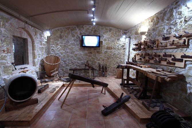 Private 4x4 Wine Tour from Athens to Marathon Lake and a Winery - A quick note on weather and comfort