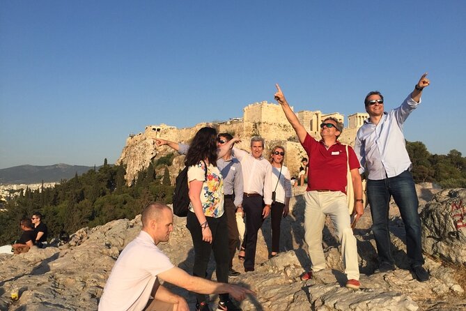 Private Athens Treasure Hunt - Starting at Syntagma Square: why the 9 pm time works
