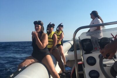 Private Cruise to Poseidon Temple at Sounio Cape with Snorkeling and Swimming - Arsída and Vrachos Pothito: where the swim and snorkeling time actually happens