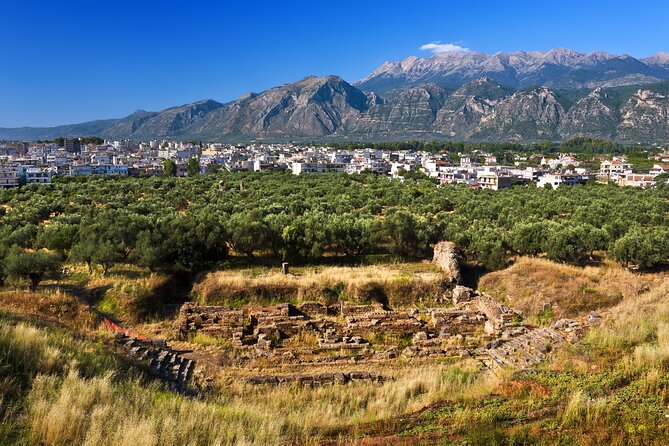 Private Day Trip to Corinth Canal, Sparta and Mystras - How the day fits together in real time (about 10 hours)