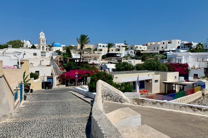Private Day Trip to Santorini from Athens: Sightseeing Highlights - Price and logistics: what you’re paying for (and what you’re not)