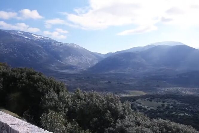 Private Delphi tour with a Pickup (optional Thermopylae) - Private Delphi route: why this plan works
