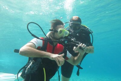 Private Discover Scuba Diving for Beginners in Athens with Pickup - Your first underwater skills near Vouliagmeni lake