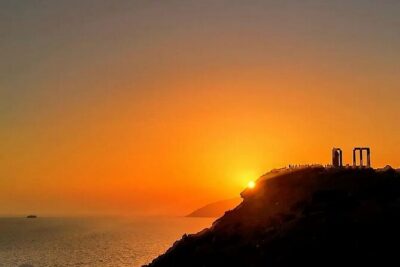 Private Full-Day Sounio Coastline Tour Attica Sunset - Varkiza beach time and the included fish-lunch break