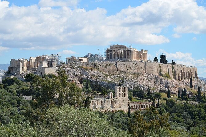 Private local tour of the Acropolis Hill and the New Acropolis Museum - New Acropolis Museum: glass-floor excavations and the statue galleries that answer questions