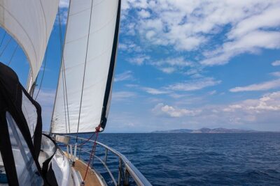 Private Luxury Sailing Cruise in Athens Riviera With Lunch - Getting Onboard: Crew Service, Privacy, and Comfort