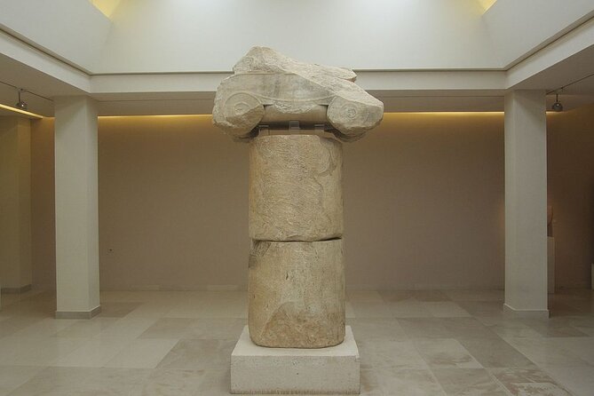 Private Luxury Tour: Marathon – Battle & Run That Changed History - Stop 4: Marathon Tomb, the 192-warrior memorial stop