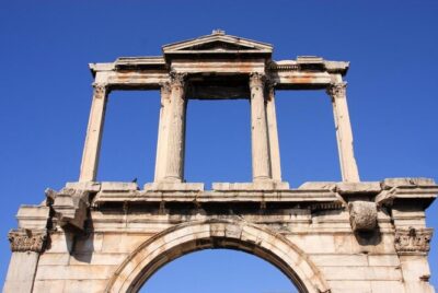 Private Night Tour in Athens to Remember - Acropolis illuminated: Propylaea, Parthenon, Erechtheion, and the Theater views