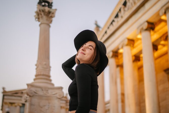 Private Photowalk in Athens: Acropolis and Old Town Photoshoot - Stop 2: Acropolis Museum for Cleaner Portrait Angles