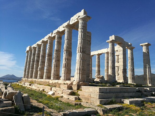 Private Sunset Tour of Cape Sounion, Temple of Poseidon & Athens Riviera - The guides and drivers: why the human touch matters