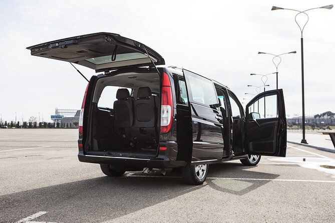 Private Transfer Athens International Airport to Athens Center - Pickup at Athens International Airport: where it starts and when it runs
