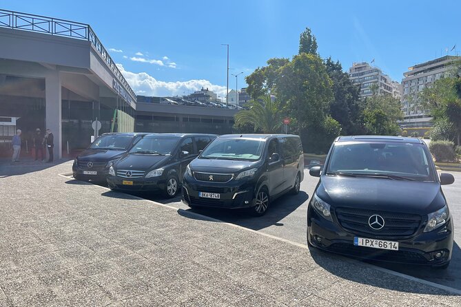Private Transfer between Athens Airport and Athens City Center - What pickup looks like at the airport (and from your hotel lobby)
