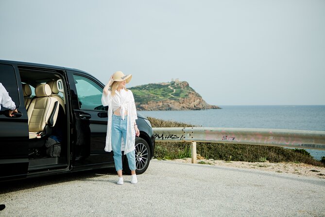 Private Transfers from Athens Int. Airport to Athens City - What you’ll actually get in the car: Wi‑Fi and a calmer arrival