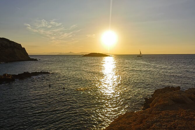Small Group Sunset Sea Kayaking in Athens Riviera with Snorkeling - From Beach Basics to a 2.5 km Paddle: What Beginner-Friendly Really Feels Like