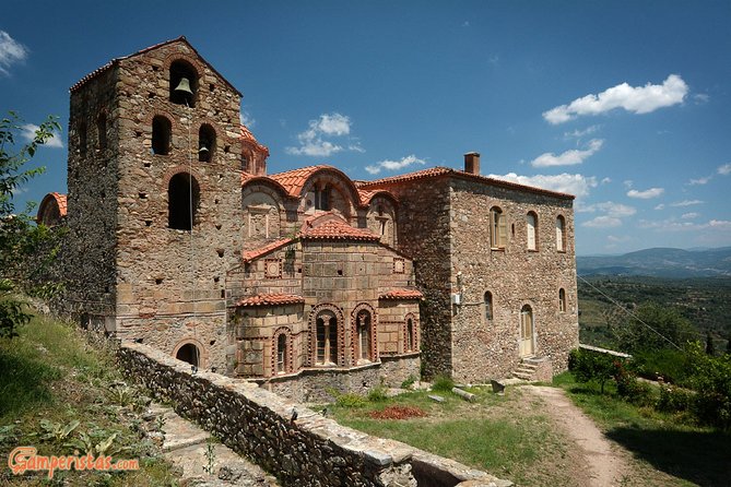Sparta Tour - Mystras UNESCO ruins: the Byzantine city that fills your camera roll