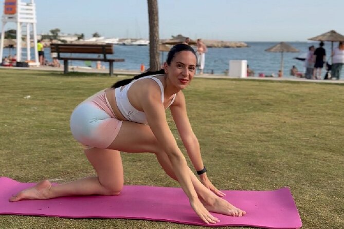 Sunrise Pilates & Calisthenics at National Garden - The instructor-led session: core work, flexibility, and posture cues