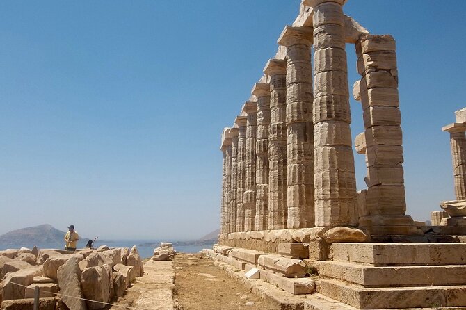 Sunset Private Tour to Poseidon Temple & Vouliagmeni Thermal Lake - Temple of Poseidon at Golden Hour: Timing and Expectations