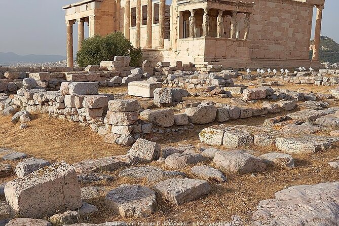The Acropolis of Athens & Parthenon: Private 2-hour Walking Tour - Stop 1: Acropolis highlights from Propylaea to Zeus Polieus