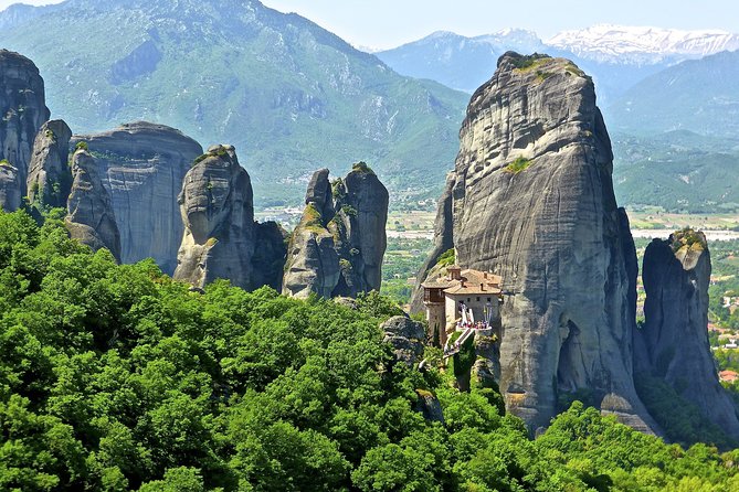 The Best of 12-Day Tour, Athens, Delphi-Meteora, Santorini, Crete - Santorini day trip style: villages, Perissa black sand, and Oia time