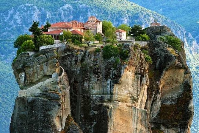 The Top Meteora Greece Private Day Tour from Athens - Entering Meteora: UNESCO views and the dress code that can’t be ignored