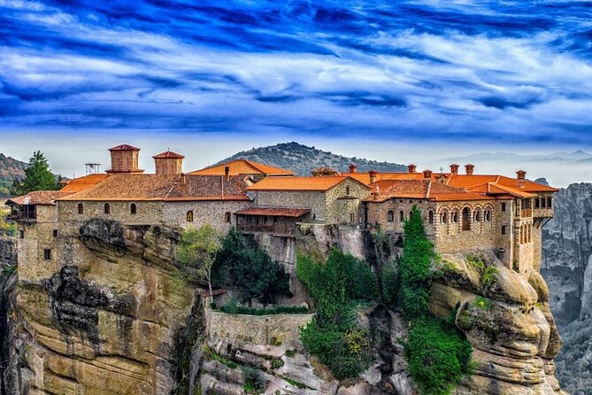 The Top Meteora Greece Private Day Tour from Athens - The Thermopylae stop: 300 Spartans, Leonidas, and a short center visit