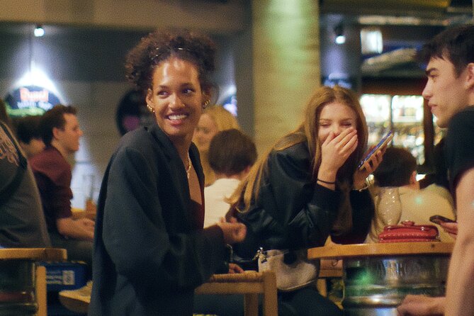 Thursday & Friday Night Pub Crawl for Professionals in Athens - The guide makes or breaks the night