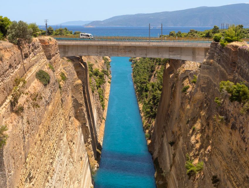 "Tour in Athens & Corinth:Highlights & Path of Apostle Paul" - Temple of Apollo at Corinth: A Short Stop With a Big Name