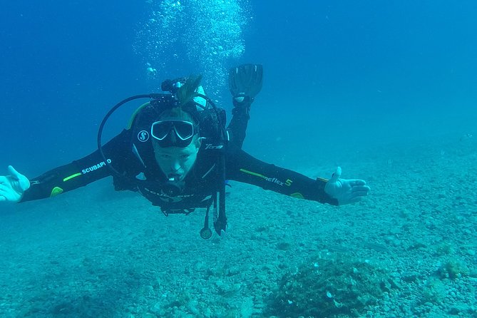 Try scuba dive - Small group size (max 5) and what the staff attention should feel like