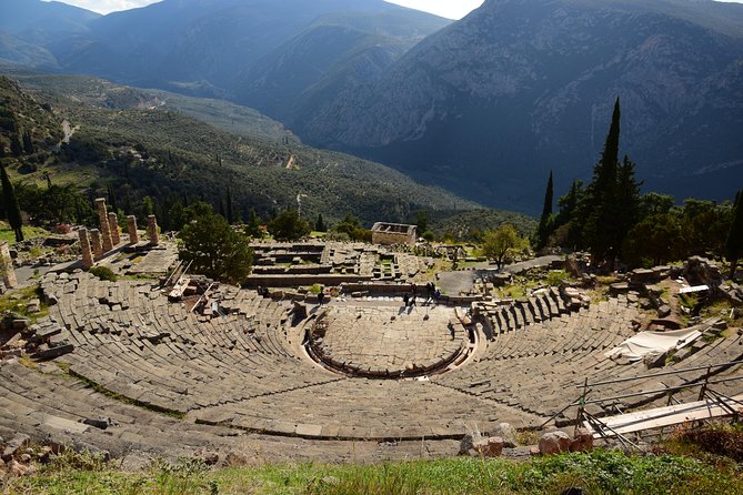 Two day trip from Athens to Delphi and Meteora - How to get the most out of your Meteora time