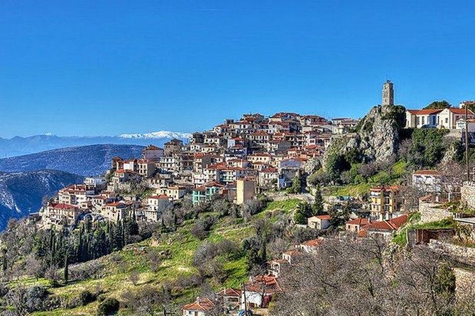 Visit Delphi the famous oracle! Explore the mysteries of the ancient world! - Arachova at Mt. Parnassos: a lunch break that also changes the mood